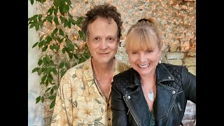Debbie Cassell and Martin Ansell perform virtually for Great Artists - Small Venue