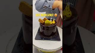 Nak cari kek yang premium? Kek Indulgence kami ada! 🥰 Dapat free belon tauu!!