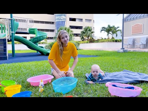 Video: Why Go To The Pool With Your Baby