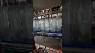 Fully Automatic 6 Head Liquid Filling Machine