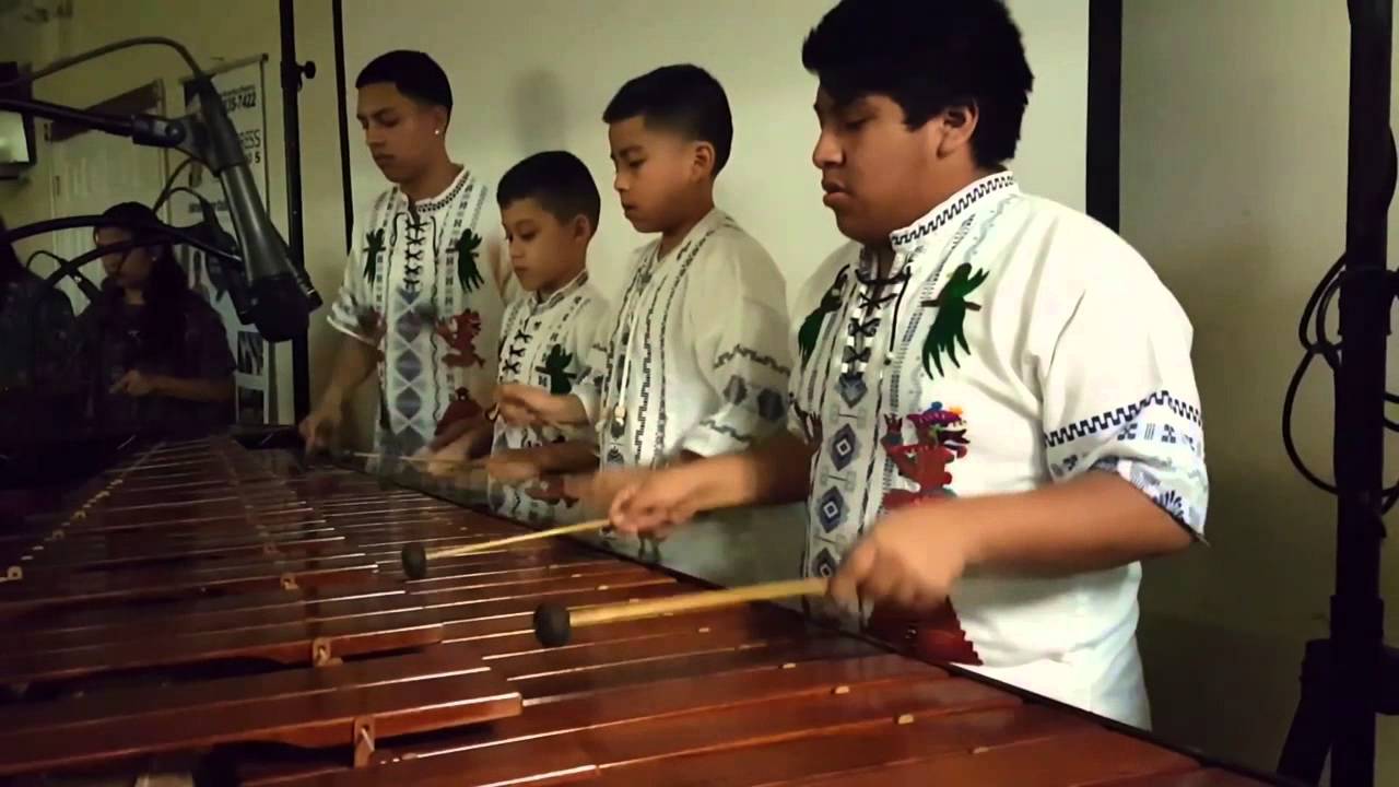 Coban con Marimba Luna Maya YouTube