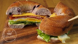 Сэндвич с бубликом - Вкусный завтрак