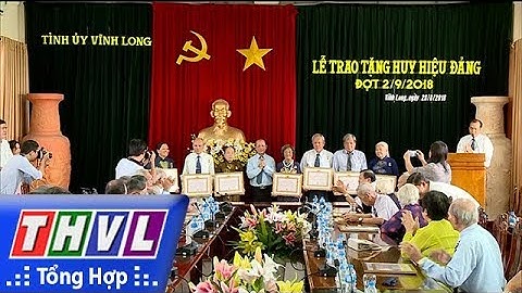 THVL | Tỉnh ủy Vĩnh Long trao huy hiệu Đảng đợt 2/9