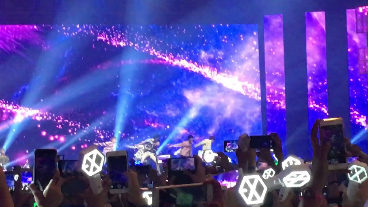 020917 EXO - The Eve live at Music Bank Jakarta [FANCAM] - YouTube