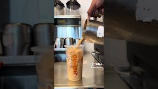 Let’s make a Vanilla Frosted Donut Iced Signature latte!