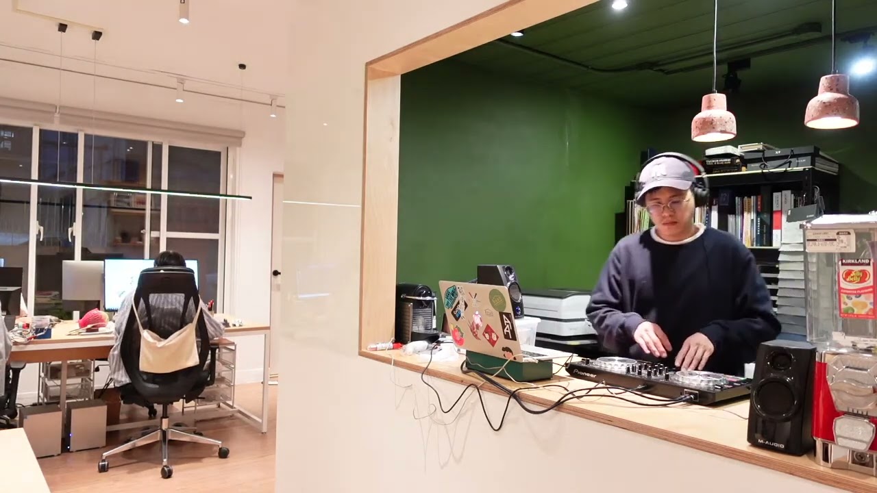 CHILL OFFICE ｜Hypnotic Deep Tech House music