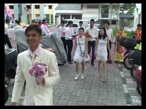 Francis And Sally hellokitty lion dance wedding