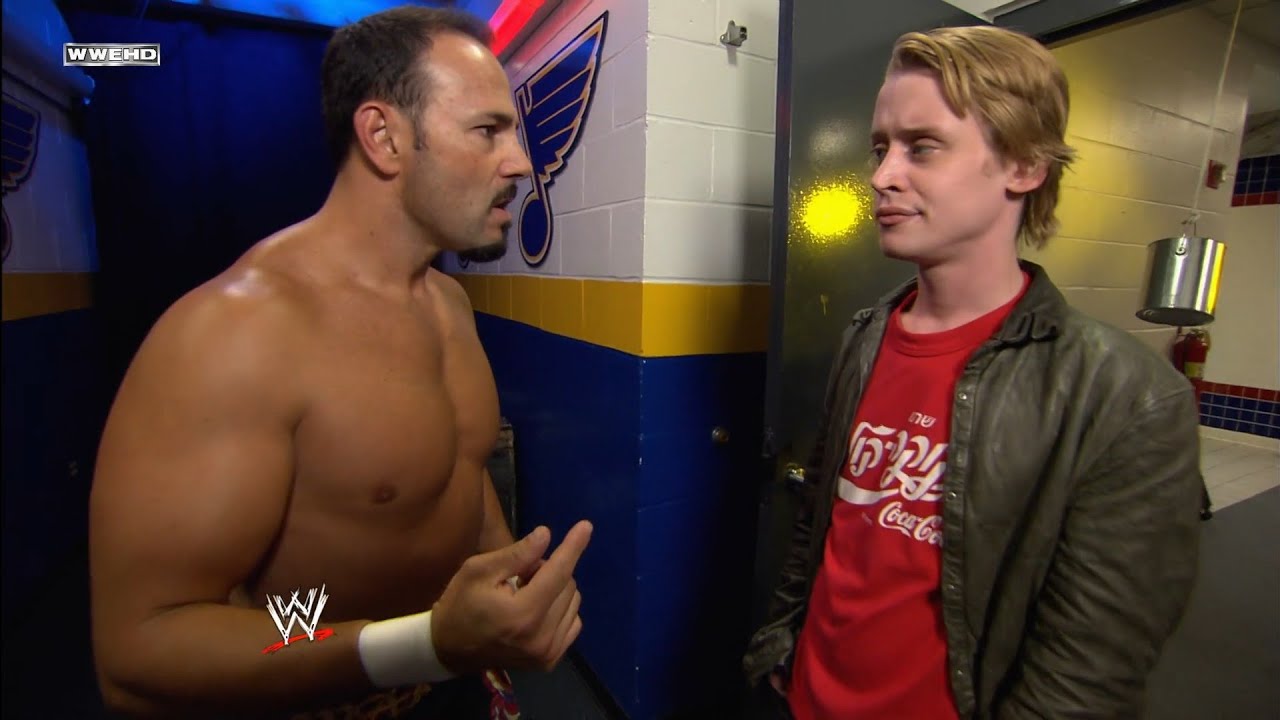 Chavo Guerrero vs Hornswoggle — Falls Count Anywhere Match WWE Raw