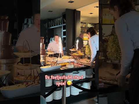 Heerlijke lunch en veel desserts in Hoorn🇳🇱
