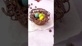 Egg Nest Chocolate Chip Cookie Cups #cookies #chocolatechipcookies  #easter