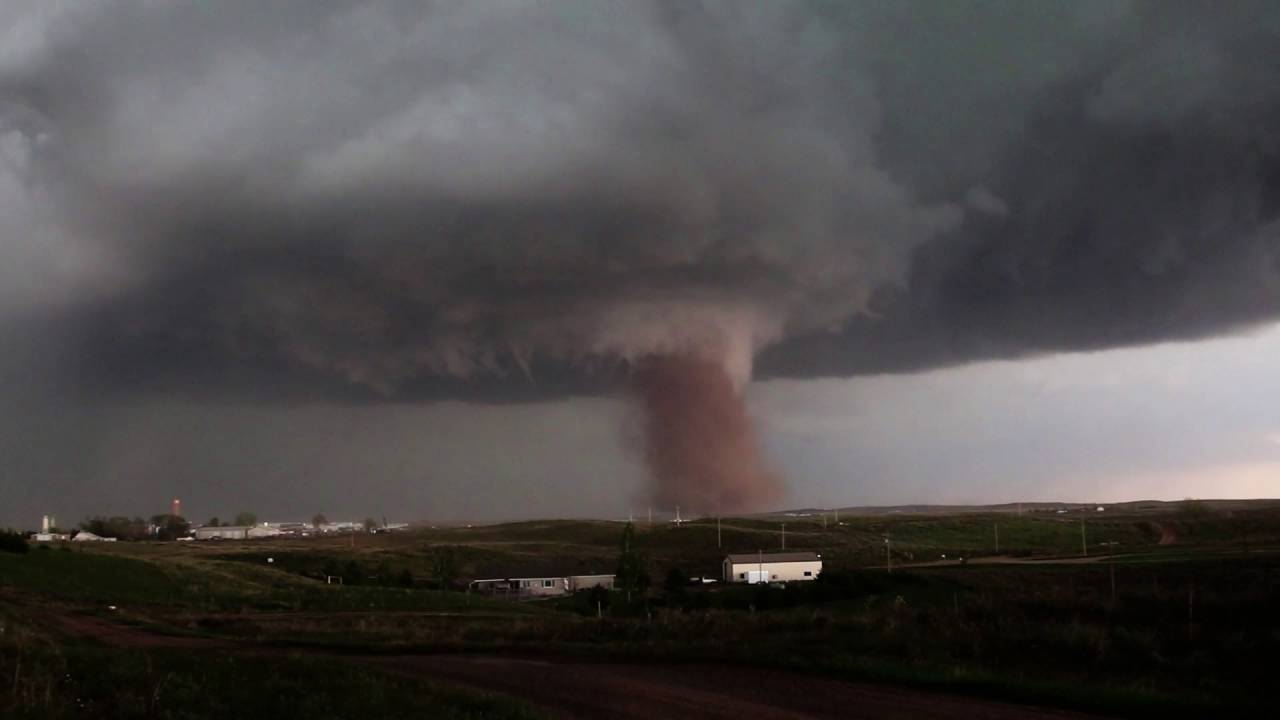 Wray, CO tornado full video 5/7/16 YouTube