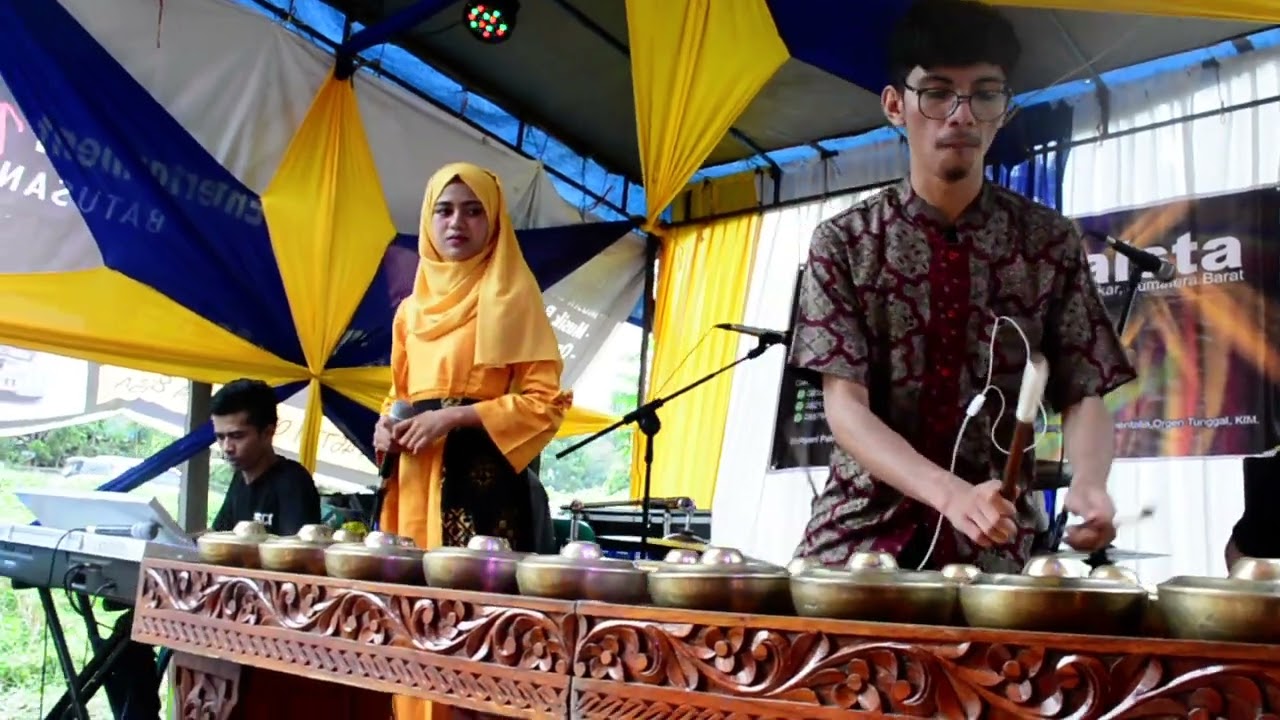 Diva Aurel ( Cenanglaista )