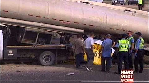 Two People Killed, Two Critical After 17 Vehicle Pileup on Interstate 20 in Midland County