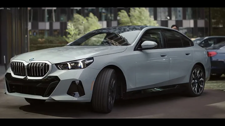 Remote Control Parking: The All-Electric 2024 BMW i5 | BMW How-To