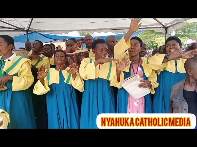 AI MUKAMA OTUSASIRE AND EKITINISA HARRI RUHANGA ISITWE BY ST.CECILIA CHOIR OF NYAHUKA PARISH. class=