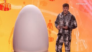 Bretman Rock Presents Breakout Creator to Ryan Trahan | 2022 YouTube Streamy Awards