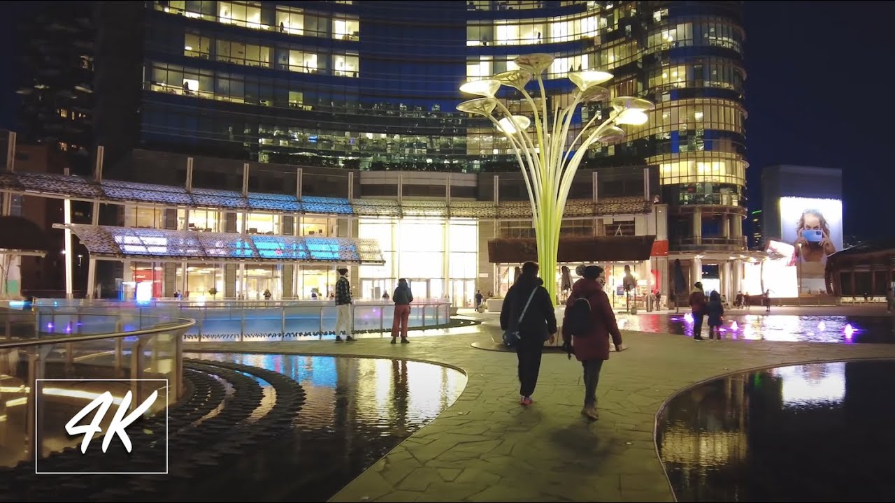 Milan Italy - Walking tour in Piazza Gae Aulenti square at night , 4K -UHD display | Milano Skyline