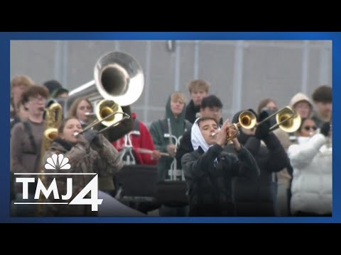 Greendale High School marching band to perform in Rose Parade
