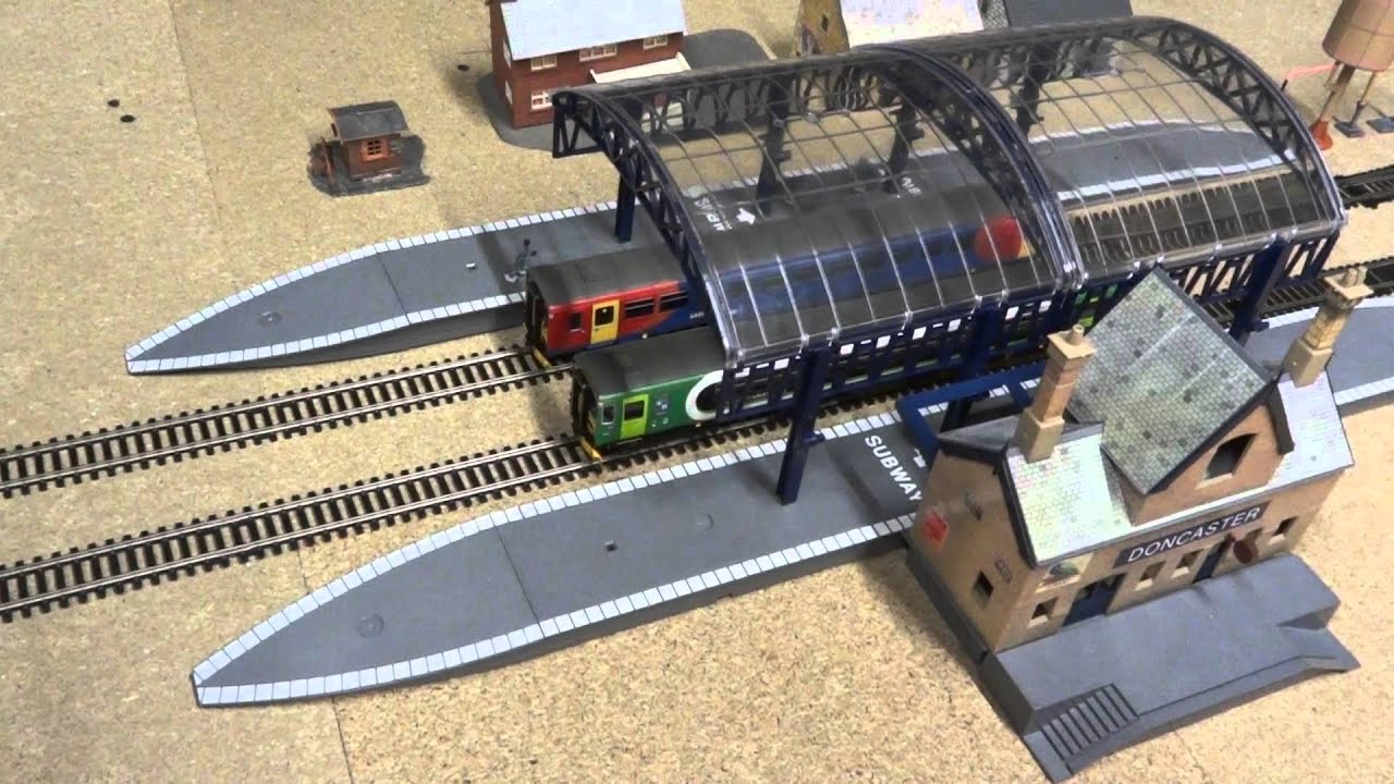 Hornby layout takes shape in our loft (HD) - YouTube