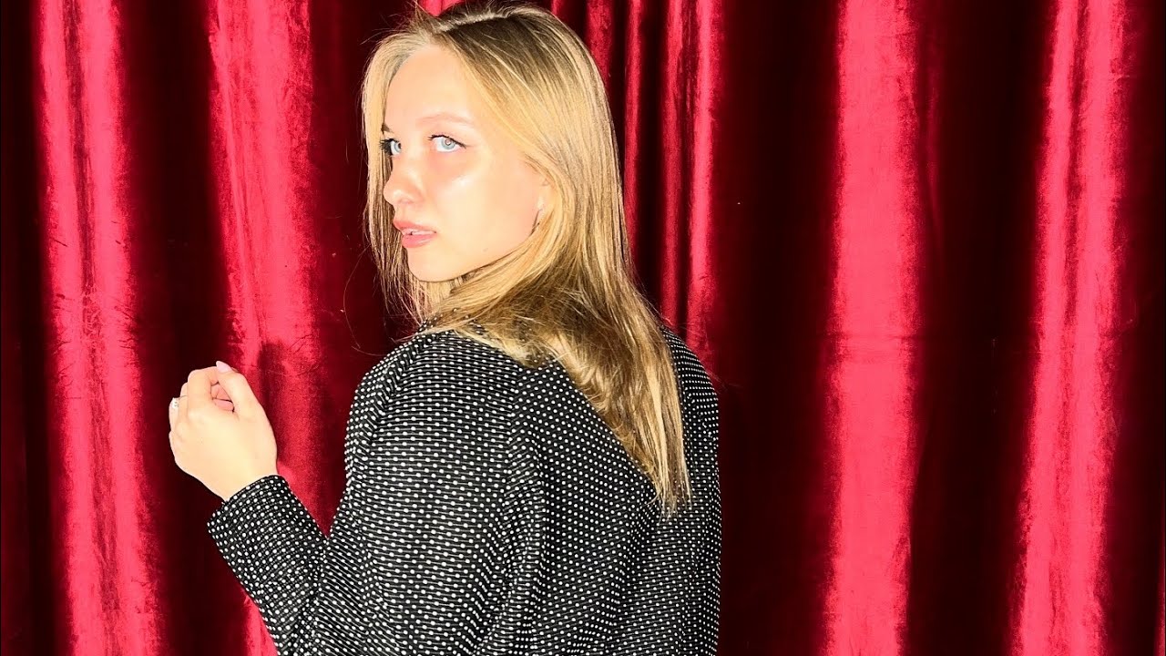 Октябрь в городе на Неве.