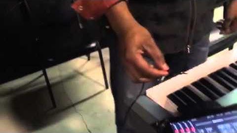 How to connect iPad to Yamaha Motif XS8 using MKSensation app