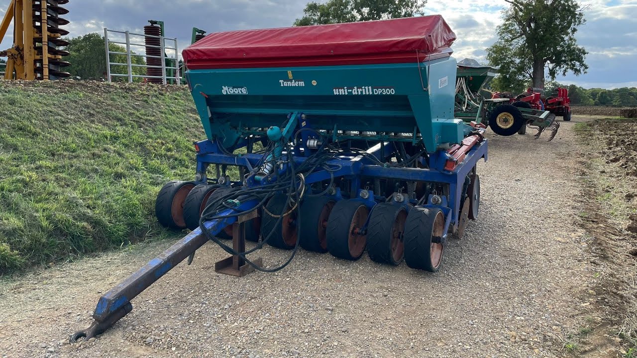 Moore Unidrill Tandem - Walkaround