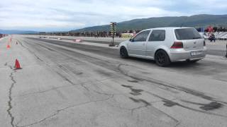 Golf R30 1/4 mile 10.33sec/230km/h