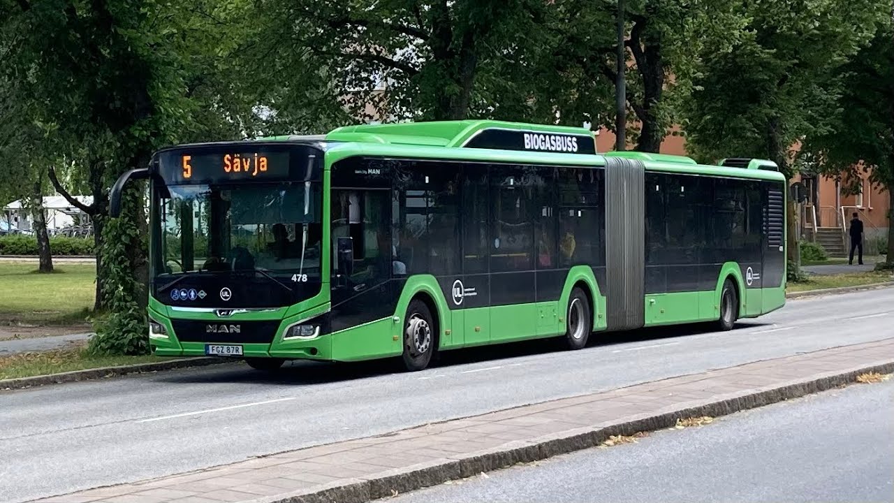 Bus ride linje 5 från Uppsala Centralstation till Flogsta Centrum