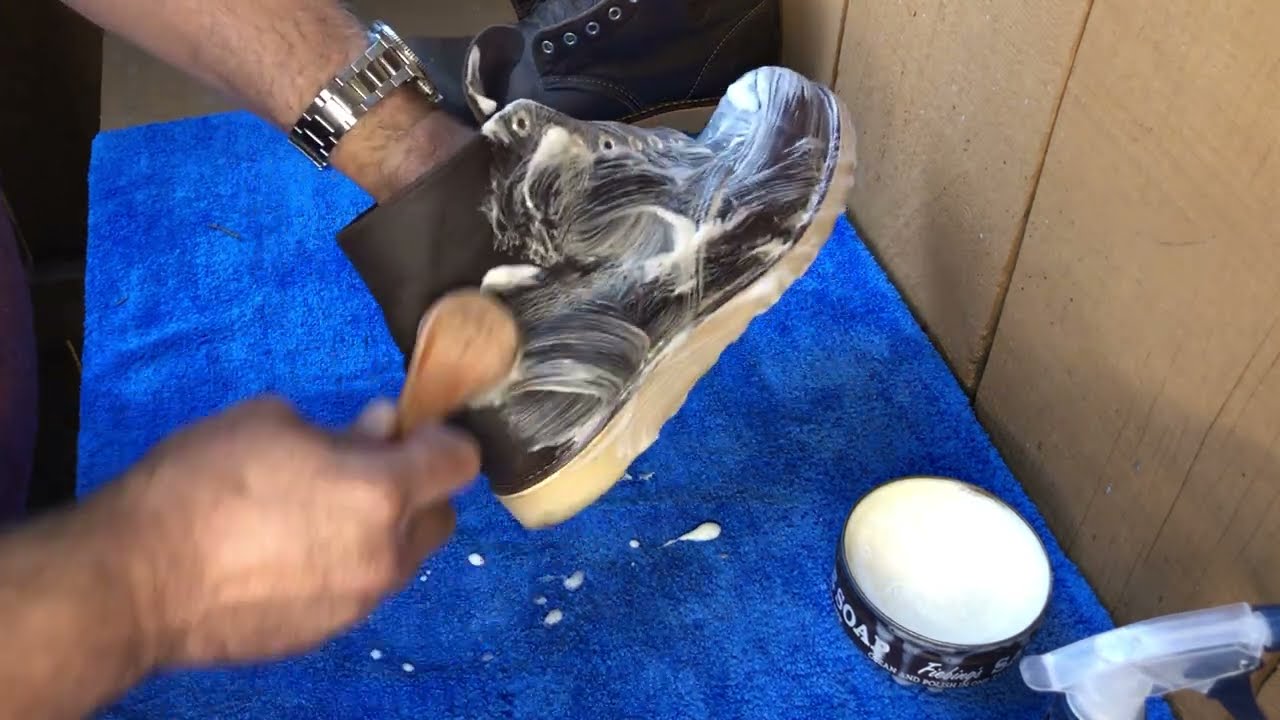 How to clean & condition your Red Wing boot 8196 classic round toe in Briar Oil Slick leather PART 1