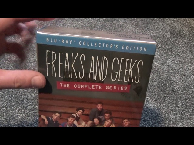 Freaks and Geeks: The Complete Series Blu-Ray Unboxing - YouTube