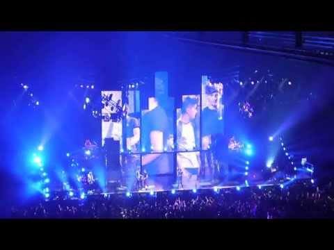 One Direction - Best Song Ever, live in concert for the FIRST TIME!