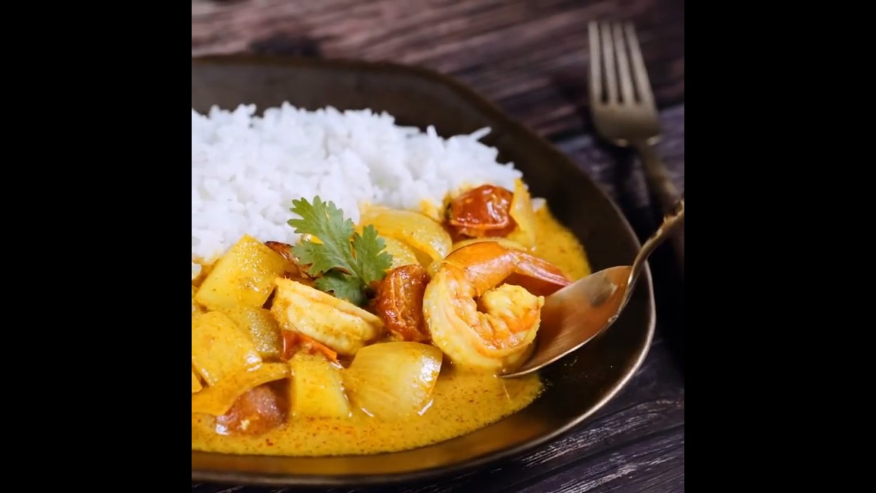 Yellow curry kit by deSIAM YouTube