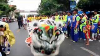 งาน 17 เมษาวันคล้ายวันพระราชสมภพพระบาทสมเด็จพระเจ้าตากสินมหาราช 32 ขบวนแห่สุดยิ่งใหญ่