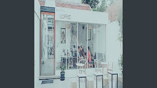 Simplistic Ambiance for Classic Diners