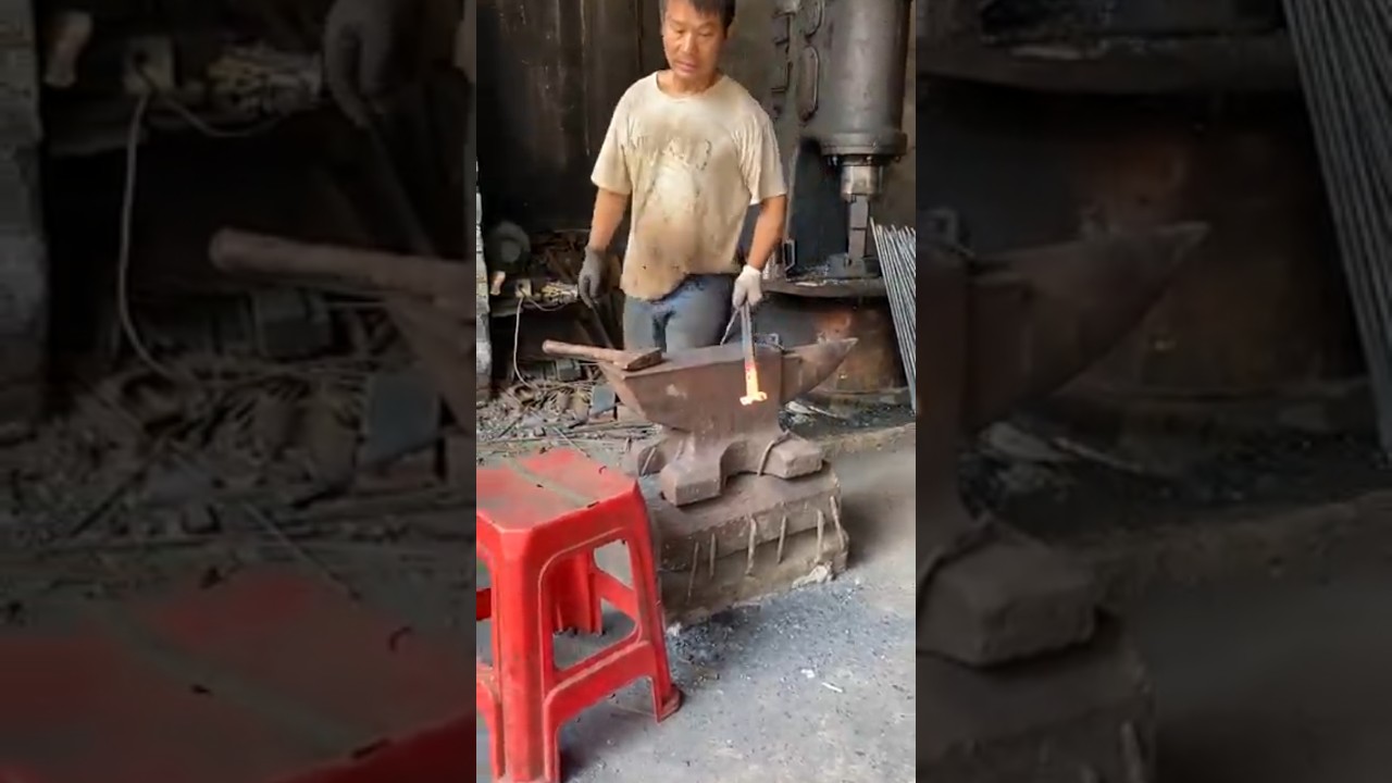 Forged dog pliers jaws forming 