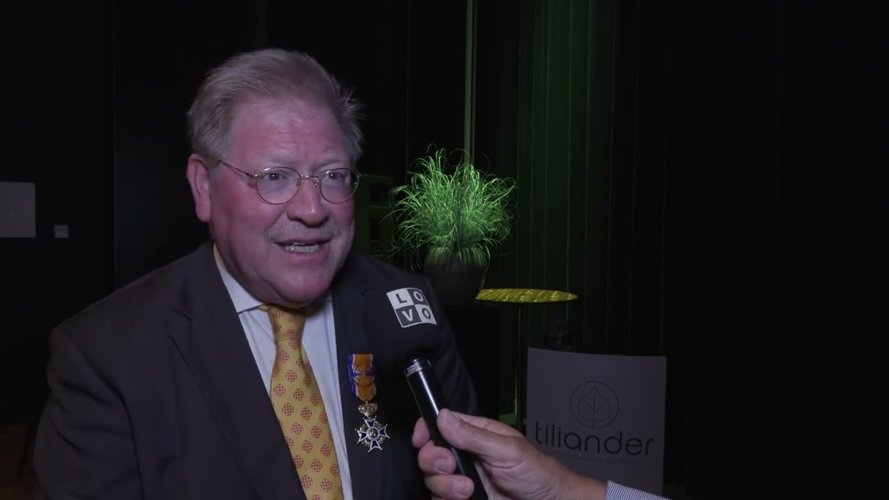 Onderscheiding Prof Dr  S  Eijffinger