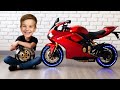 Mark and stories about mini motorcycles and cars for children