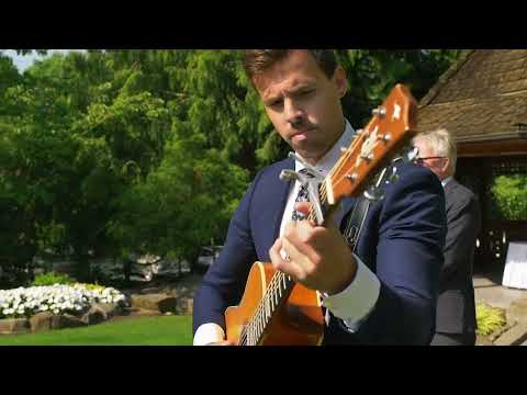 Lenny Pallerstein live fingerstyle guitar performance