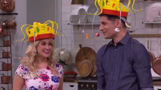 Kellie & Ben's Craziest Costumes - Pickler & Ben