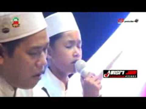 Ya assyiqol musthofa