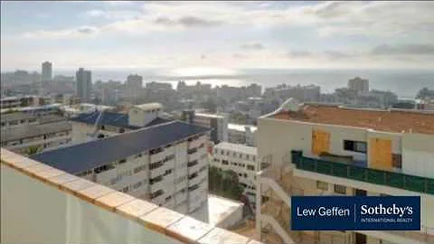 1 Bedroom Flat For Sale in Sea Point, Cape Town, Western Cape, South Africa for ZAR 2,750,000