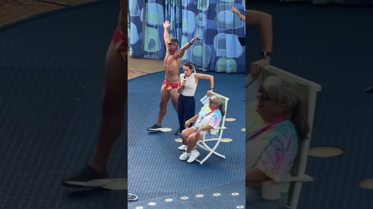 Nobody Expected THIS From this contestant on Harmony of the Seas 😂 He came out in a duck shirt