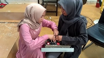 Robot pembersih lantai versi Wanita Teknik