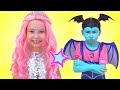 Alice and Junior Vampirina pretend play with magic toys