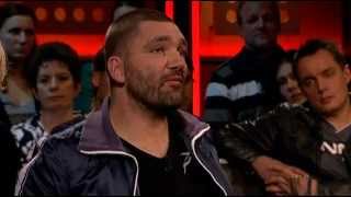 Discussie Verhuftering NL Prem vs Theo DWDD 11-1-2012