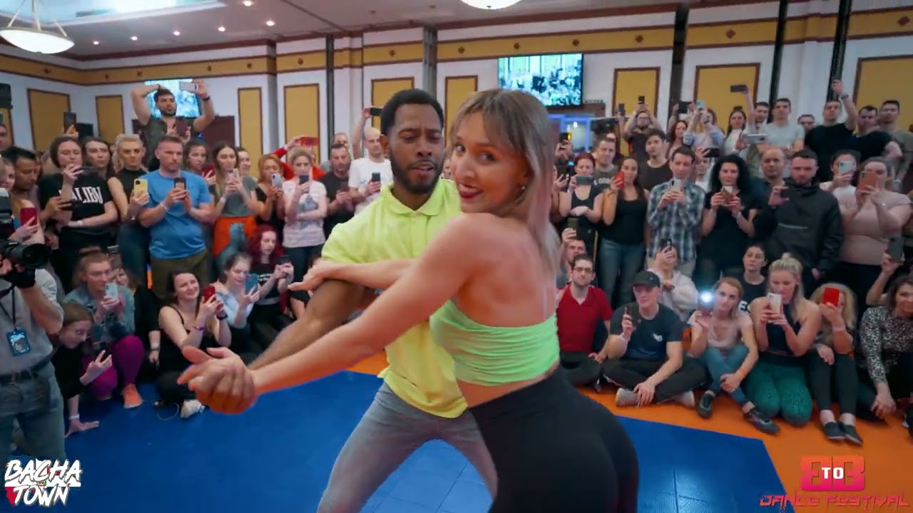 Ronald & Alba - Veneno - bachata demo @BtoBBachataDanceFestival  #ronaldyalba