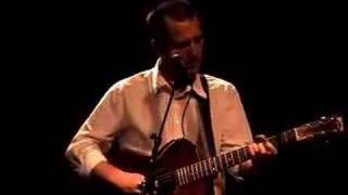 Video thumbnail of "Peter Mulvey performs On The Way Up"