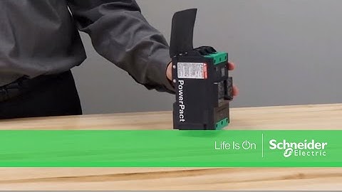 Installing LV426922 Rear Insulation Screen onto PowerPact B Breakers | Schneider Electric Support