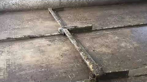 Extra Wide Mayo Scraper with Short Back