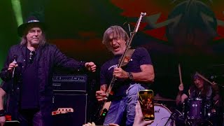 Dokken with George Lynch Live! Full Set! George Jams with the Band and Performs 3 Dokken Songs